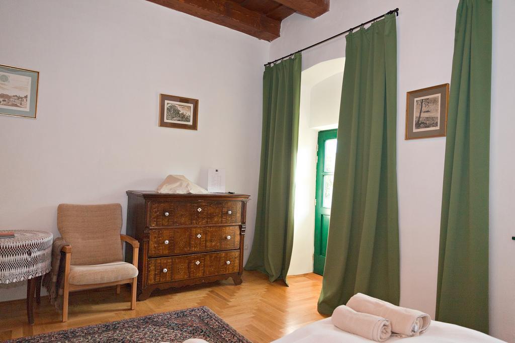 Barta Pince Vendeghaz Mad Otel Oda fotoğraf